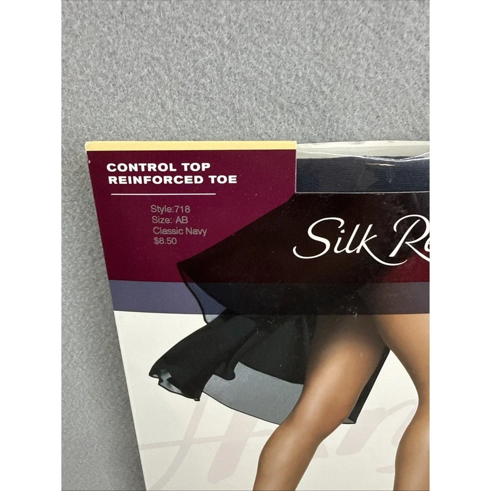 hanes silk reflections pantyhose Style 718 Size AB Classic Navy P2